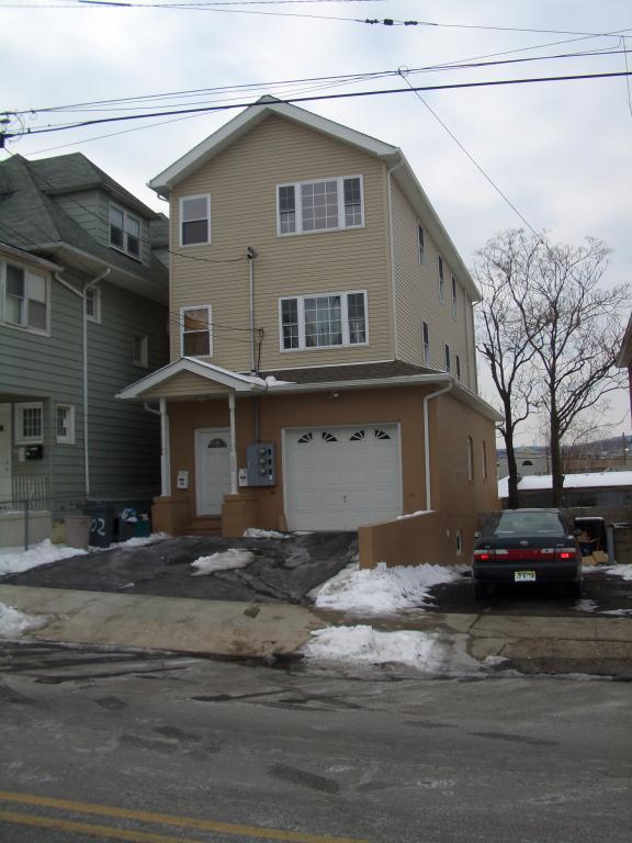 MLS #/Web ID: 2633508