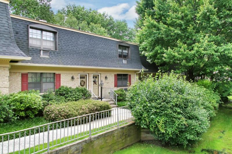 MLS #/Web ID: 2693708