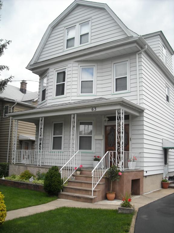 MLS #/Web ID: 2694108