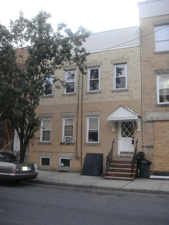 MLS #/Web ID: 2703808