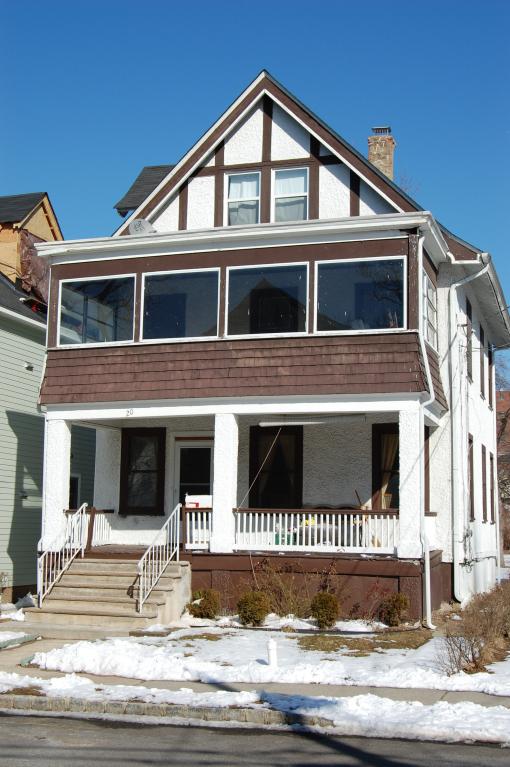 MLS #/Web ID: 2715308