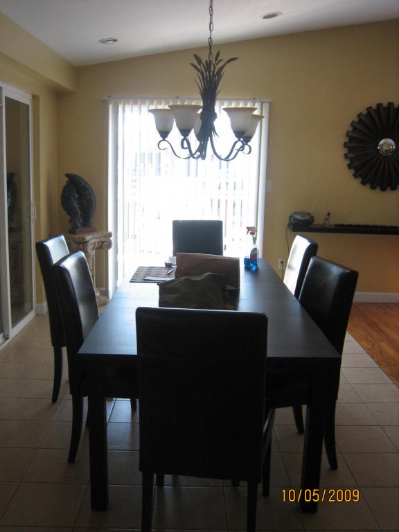 MLS #/Web ID: 2725308