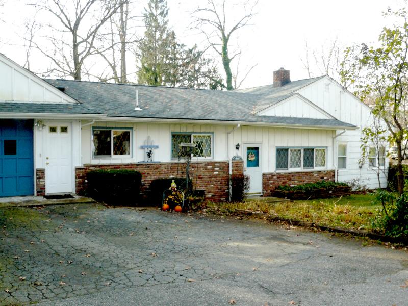 MLS #/Web ID: 2726908
