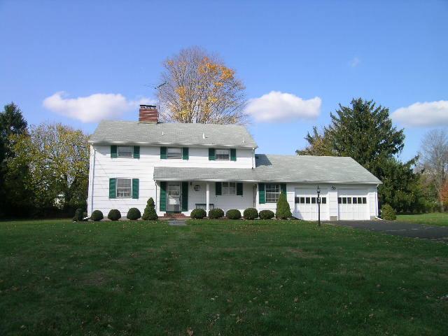 MLS #/Web ID: 2727608