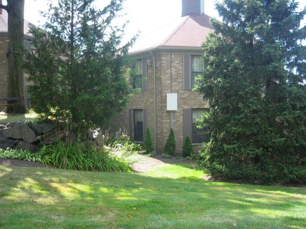MLS #/Web ID: 2656509