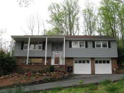 4 FOUNTAIN GROVE RD