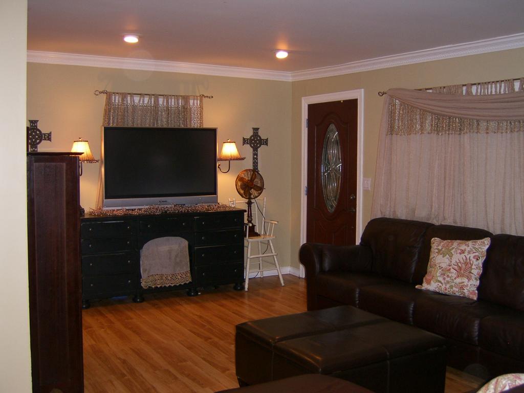25 ALGONQUIN AVE