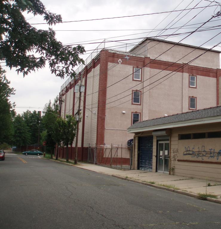 537-47 NORTH AVE