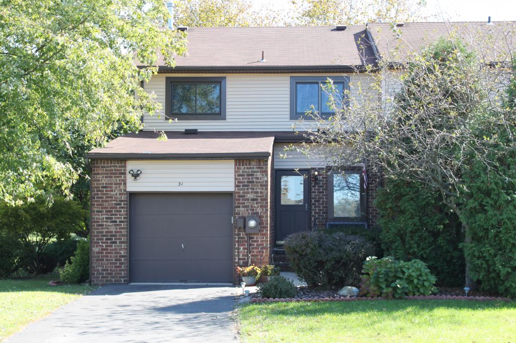 MLS #/Web ID: 2727009