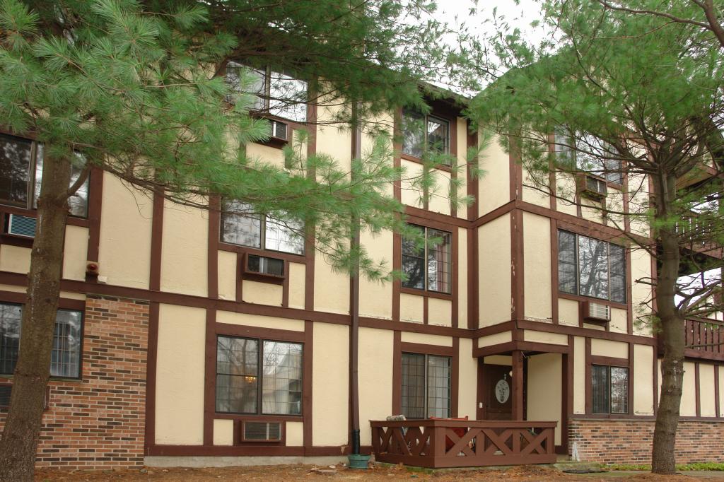 MLS #/Web ID: 2728609