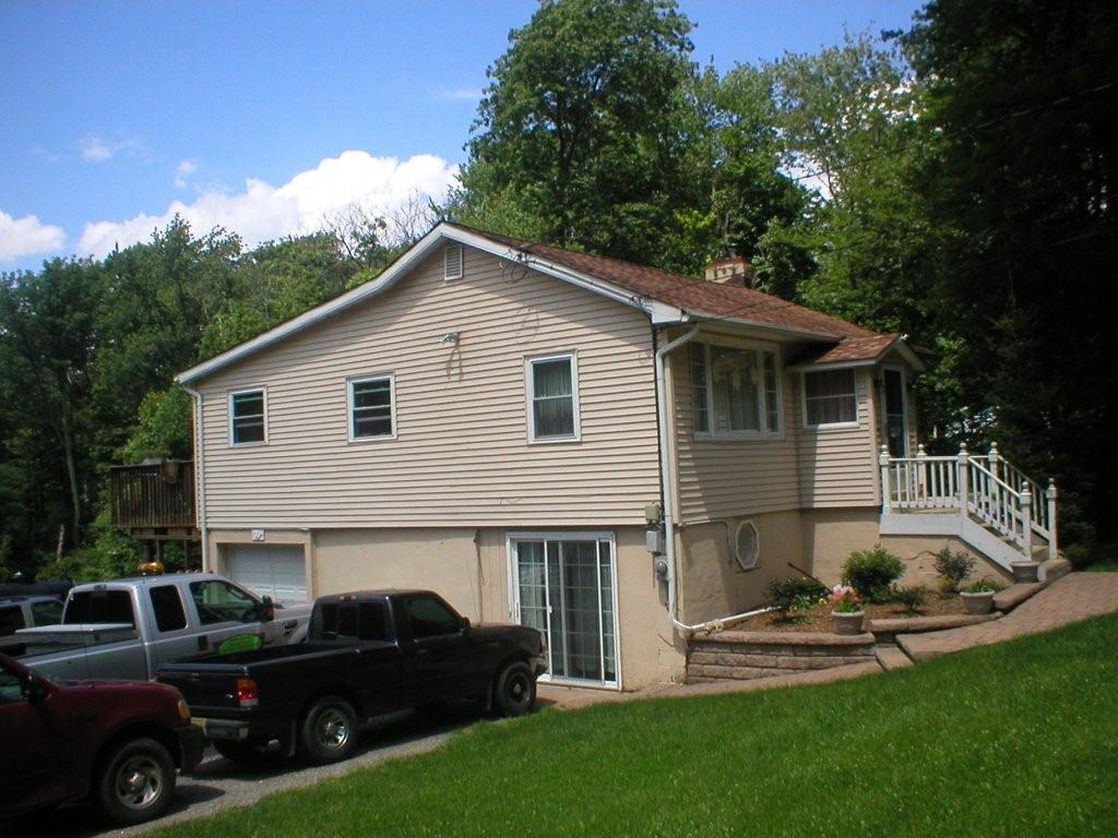 MLS #/Web ID: 2633810