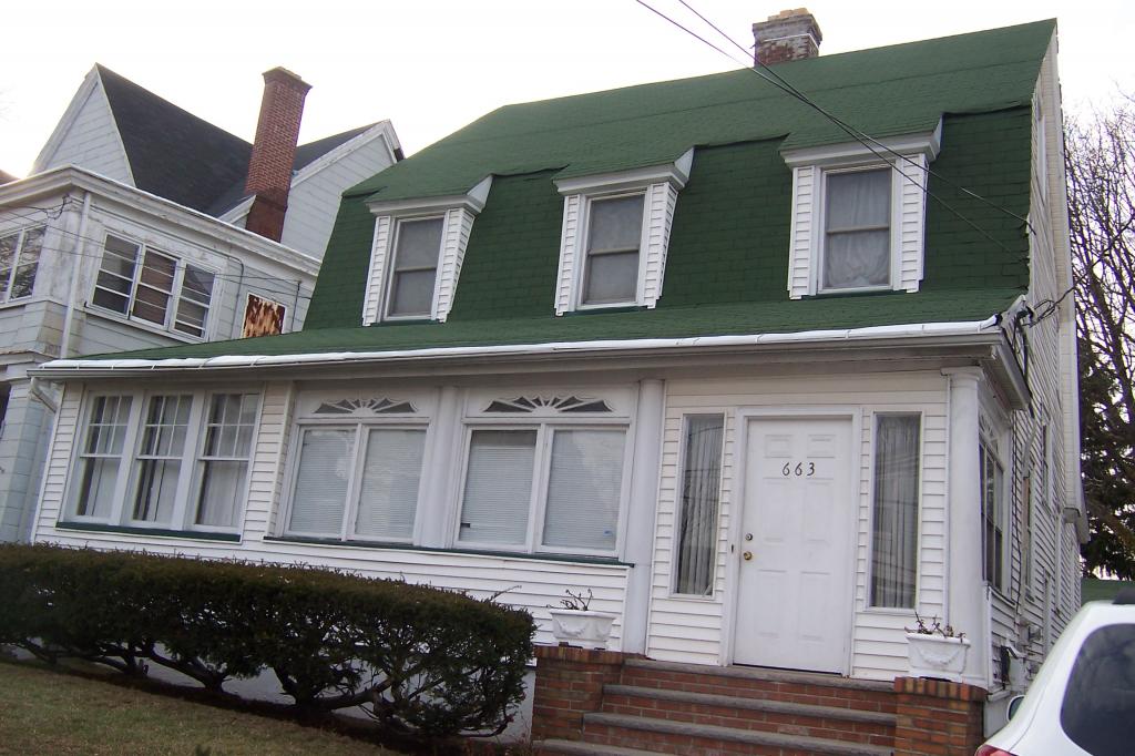663 Stuyvesant Ave.
