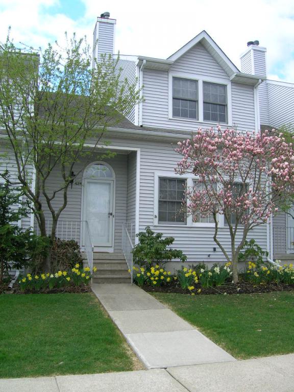 428 Chapman Court