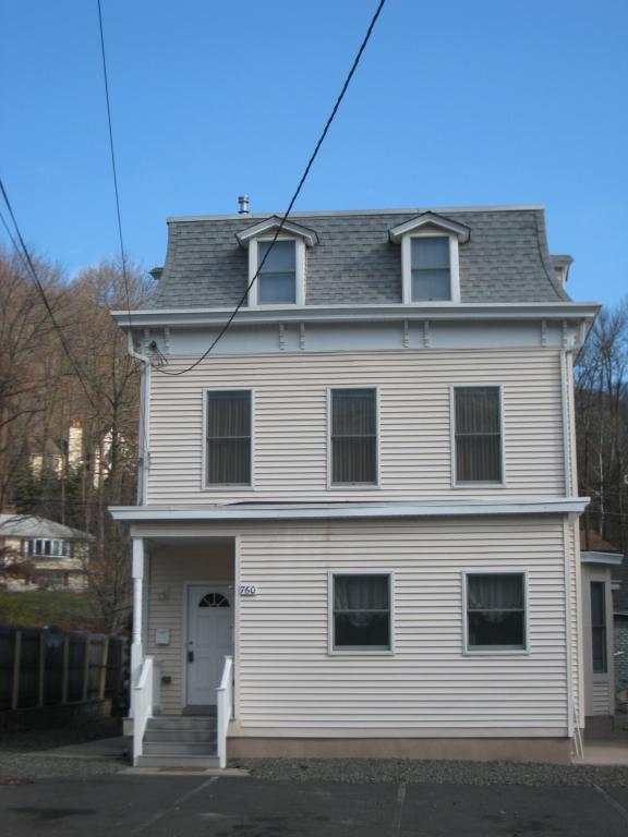 760 SOMERSET ST