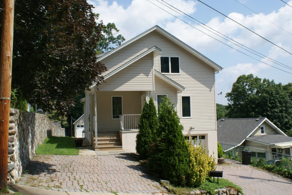 26 ELM ST