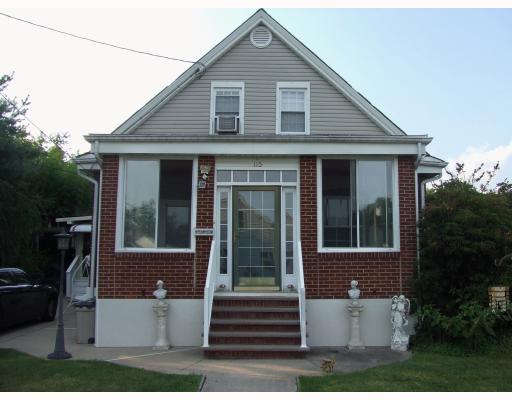 MLS #/Web ID: 2702110
