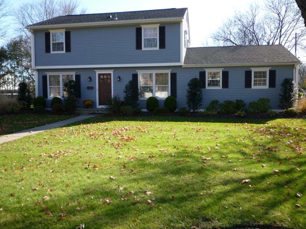15 HEARLE DR