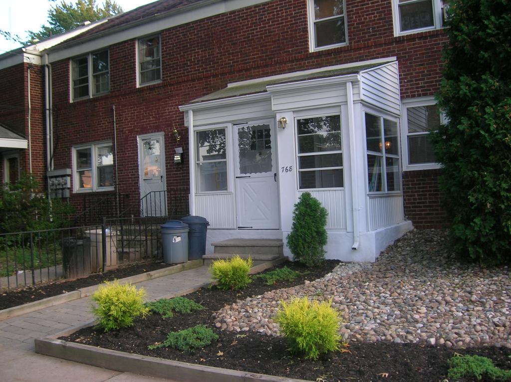 768 AUDREY DR