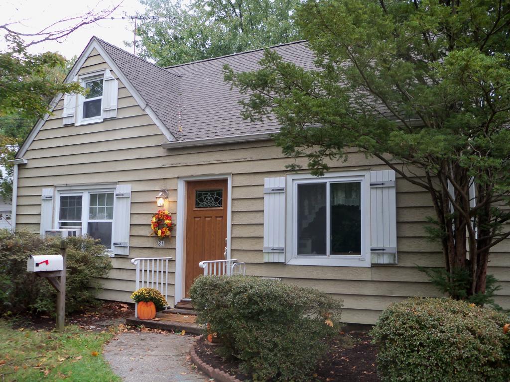 31 VILLAGE RD