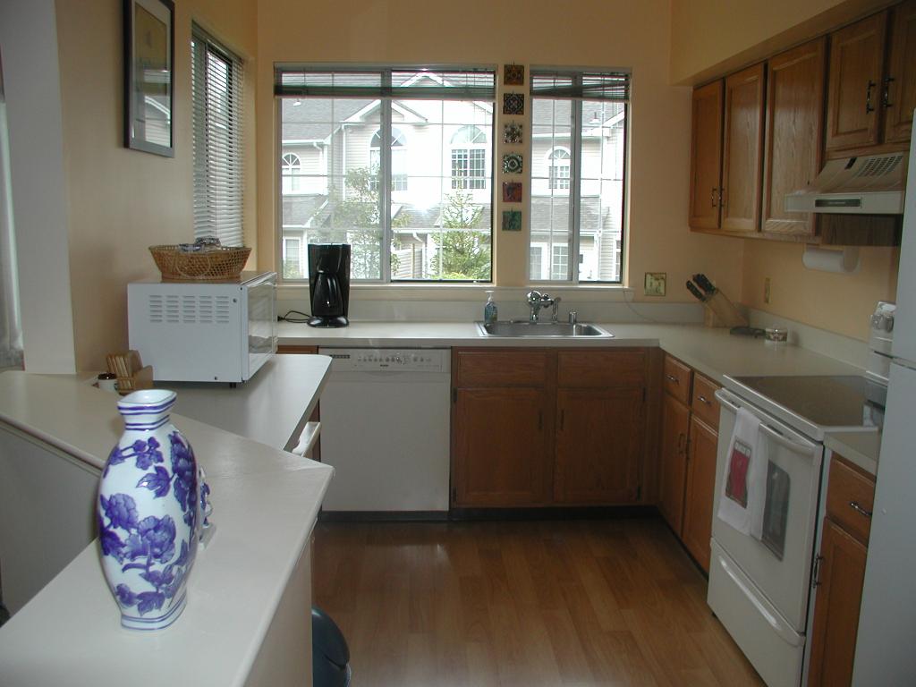 MLS #/Web ID: 2722210