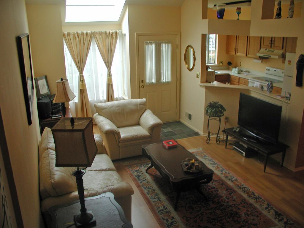 MLS #/Web ID: 2722210