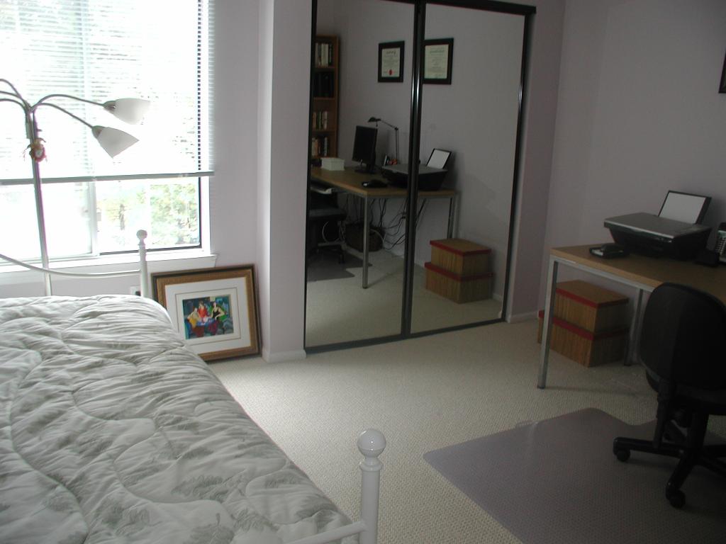 MLS #/Web ID: 2722210