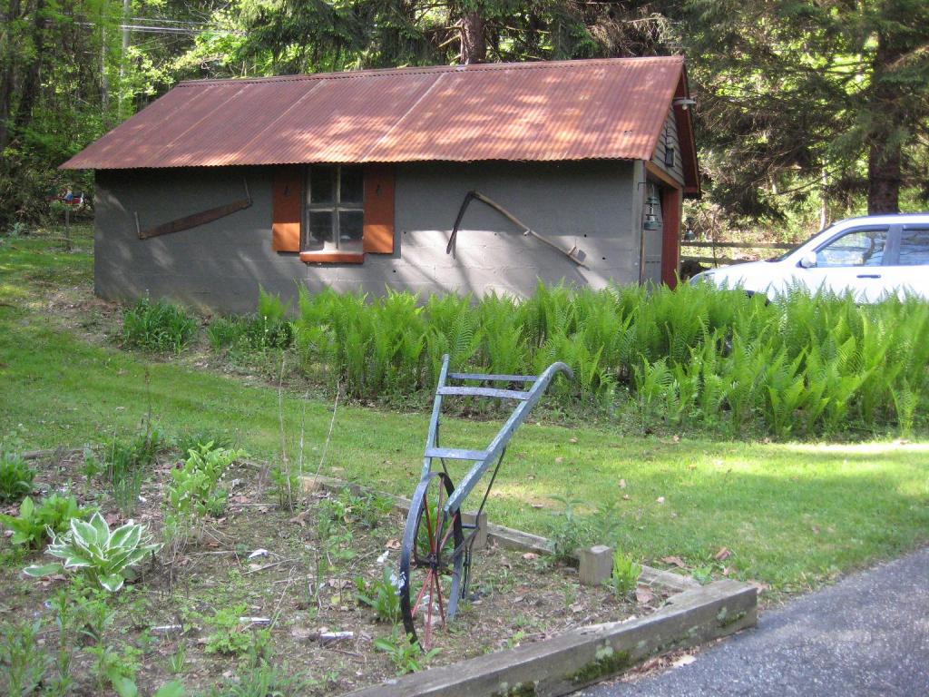 MLS #/Web ID: 2682411