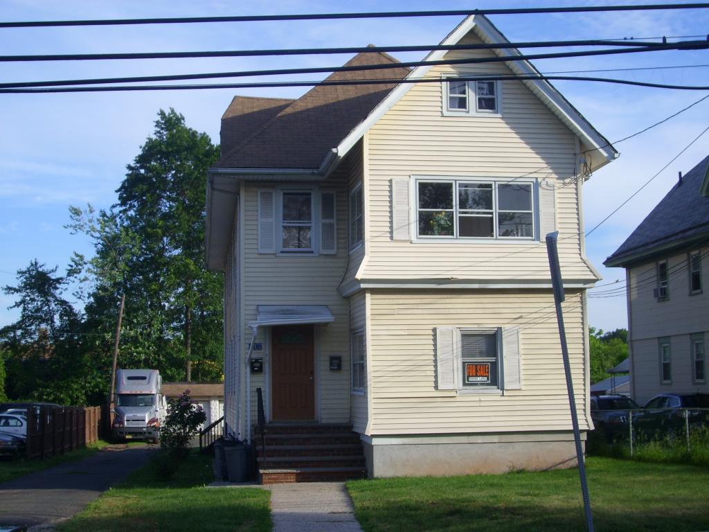 MLS #/Web ID: 2695011