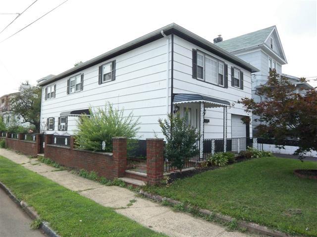 MLS #/Web ID: 2701211