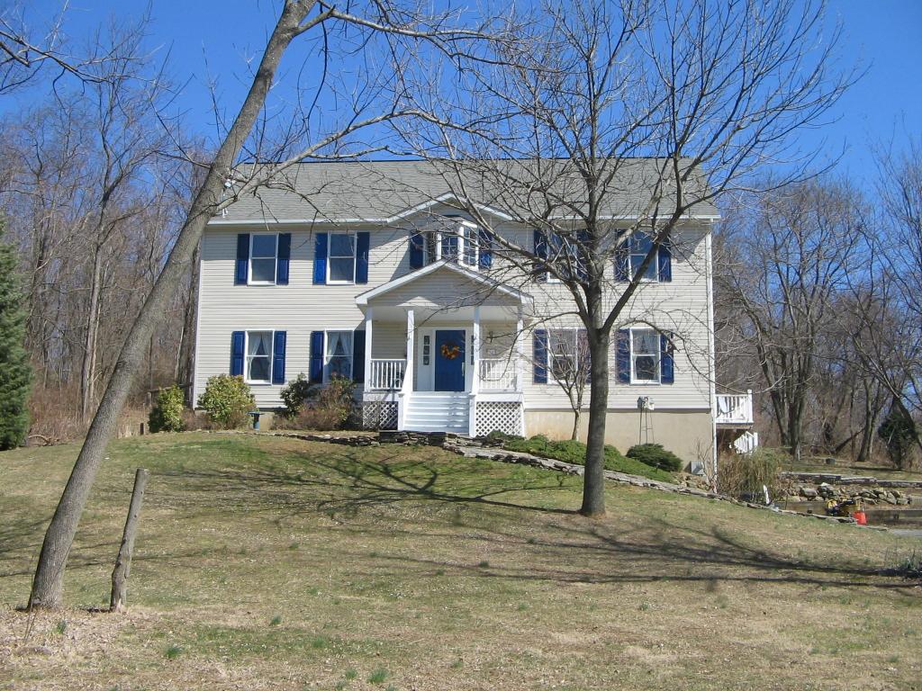 38 DUTCH HILL RD