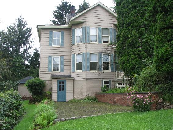 16 AMSTERDAM RD