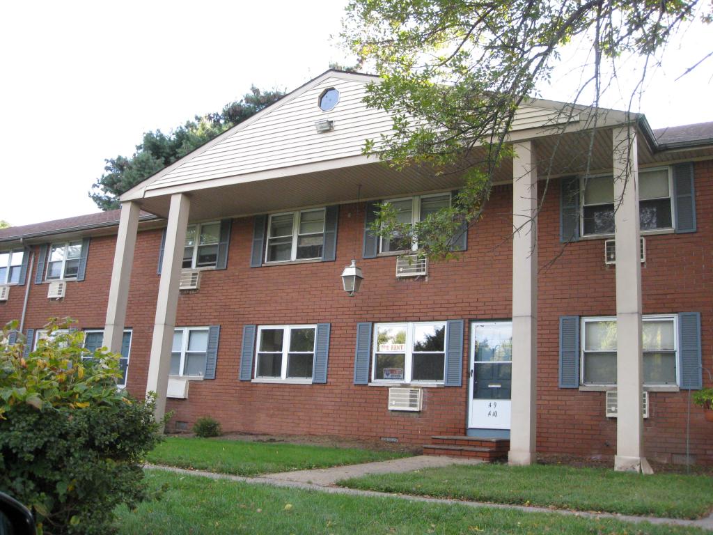 MLS #/Web ID: 2718011