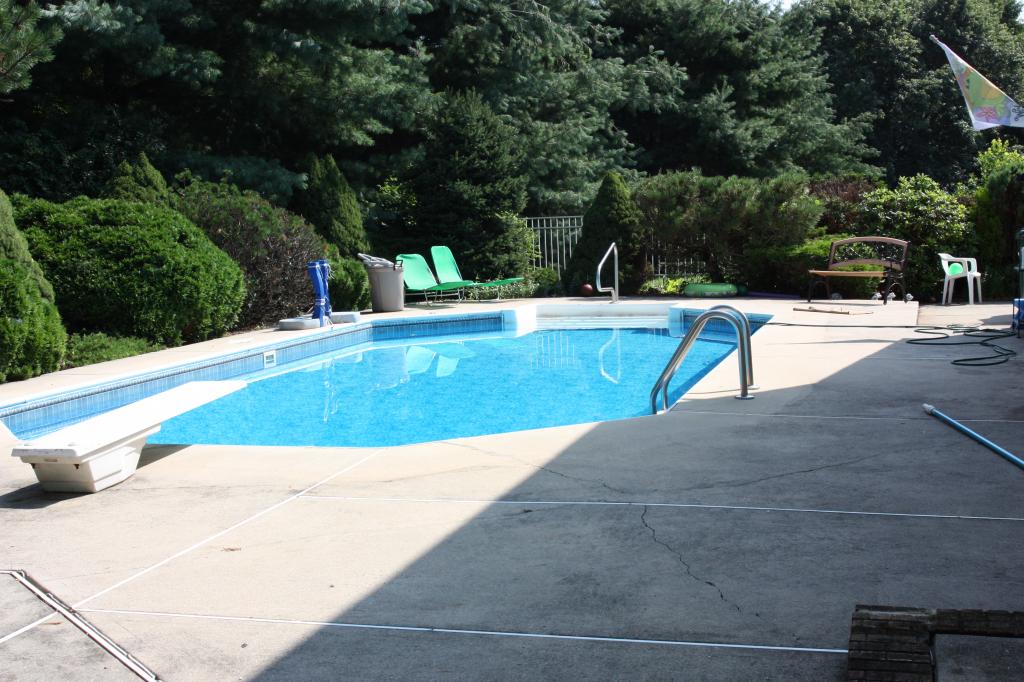 MLS #/Web ID: 2719411
