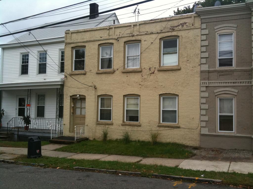 26 TILT ST