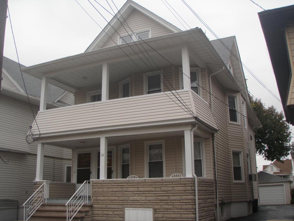MLS #/Web ID: 2724111