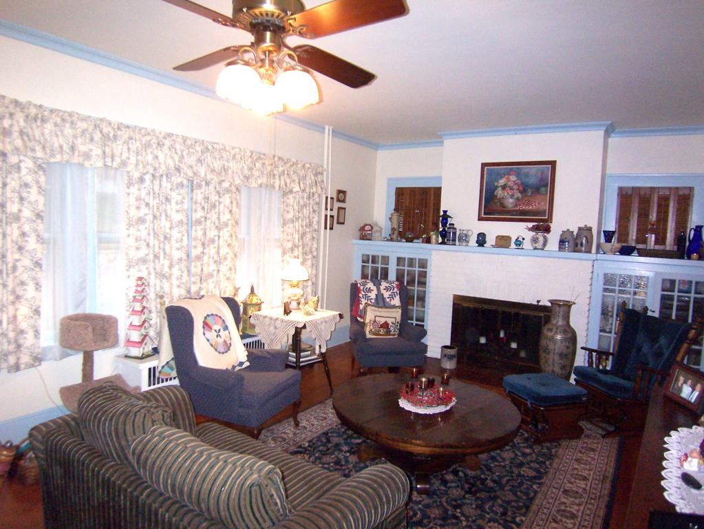 117 MAIN ST
