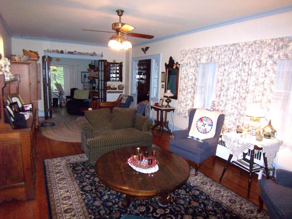 117 MAIN ST