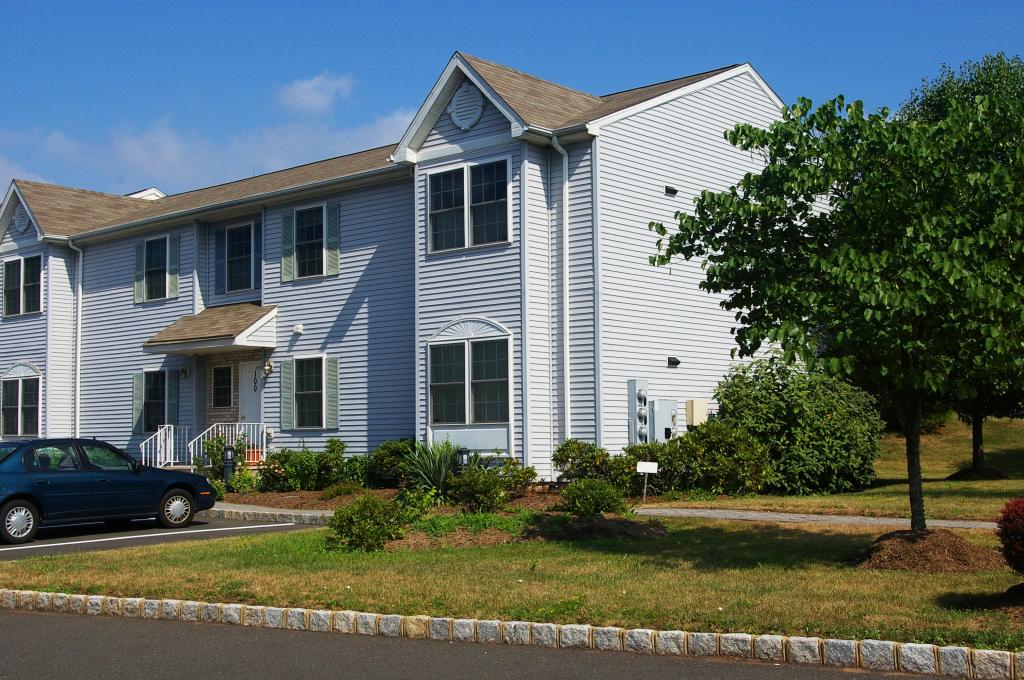 104 CLARK RD