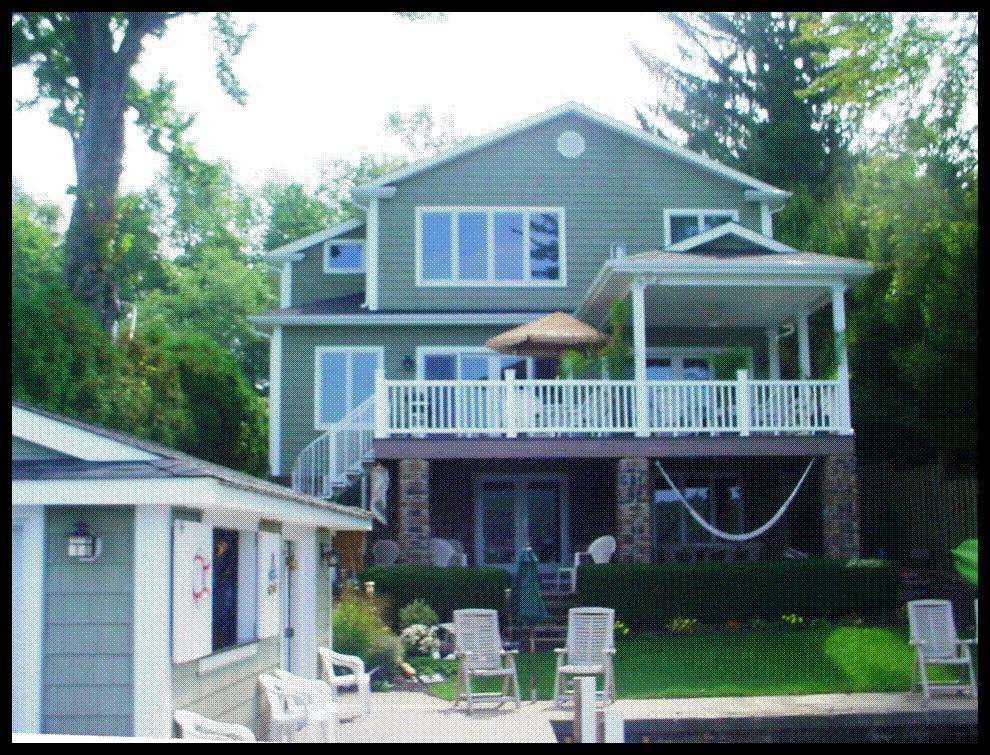 11 YELLOW BARN AVE