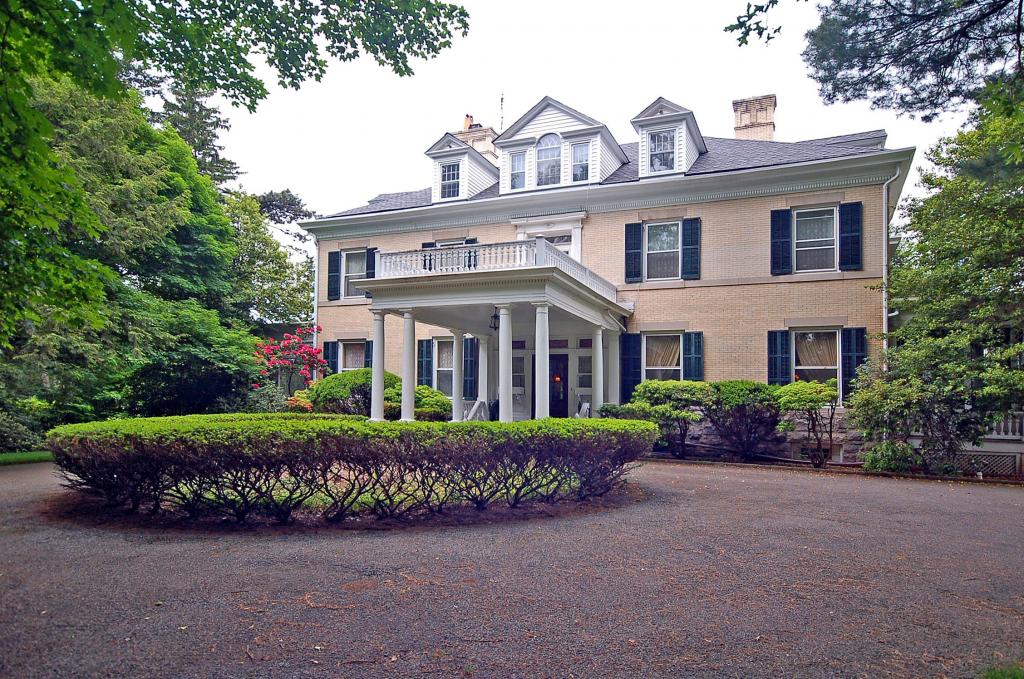 18 NORMANDY PARKWAY
