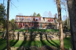 MLS #/Web ID: 2705612