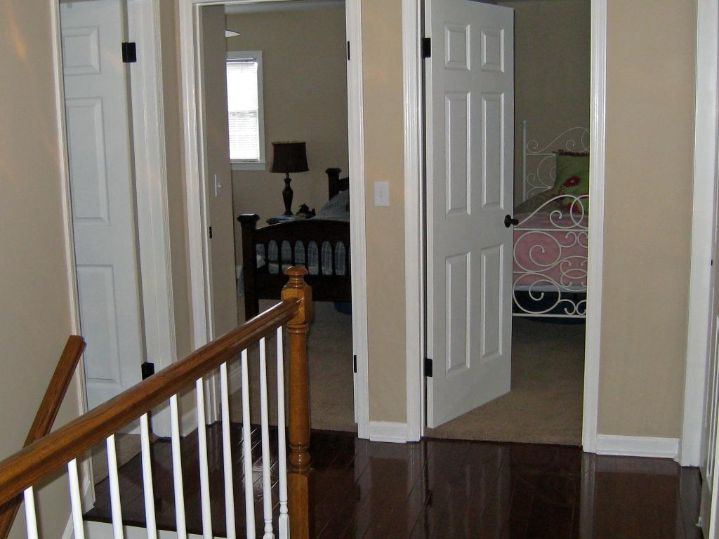 9 COLONIAL CT
