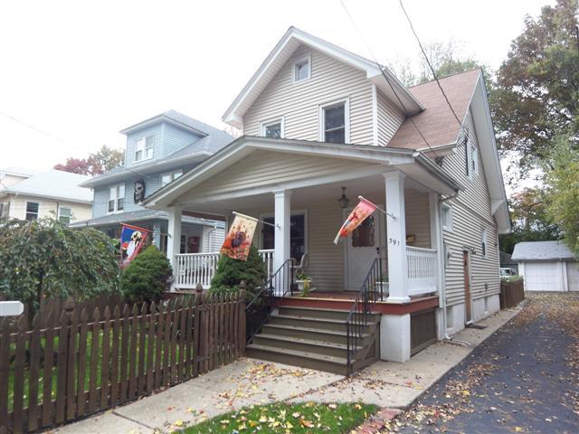 MLS #/Web ID: 2722612
