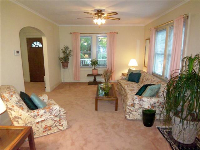 MLS #/Web ID: 2722612