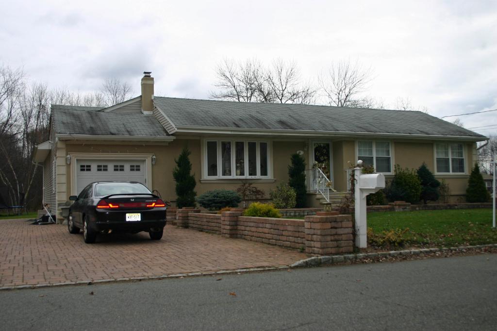 MLS #/Web ID: 2730012