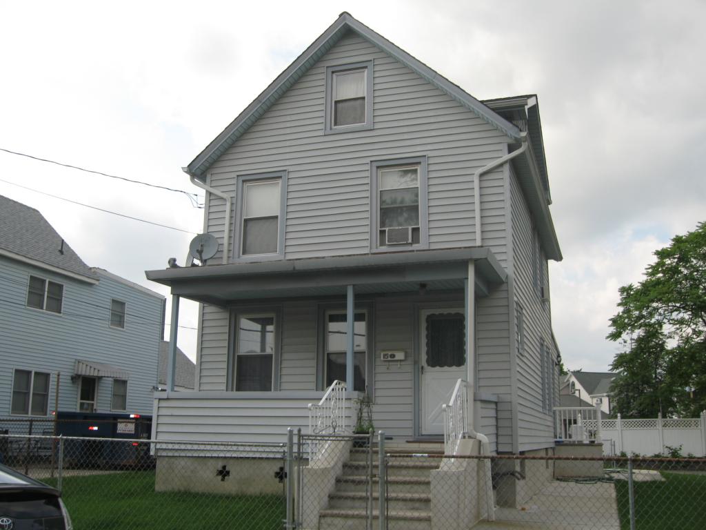 15 CHARLES ST
