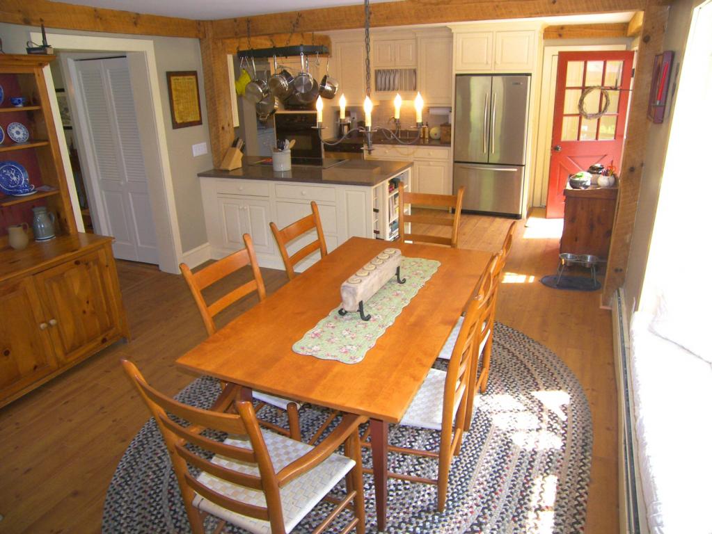 MLS #/Web ID: 2703413