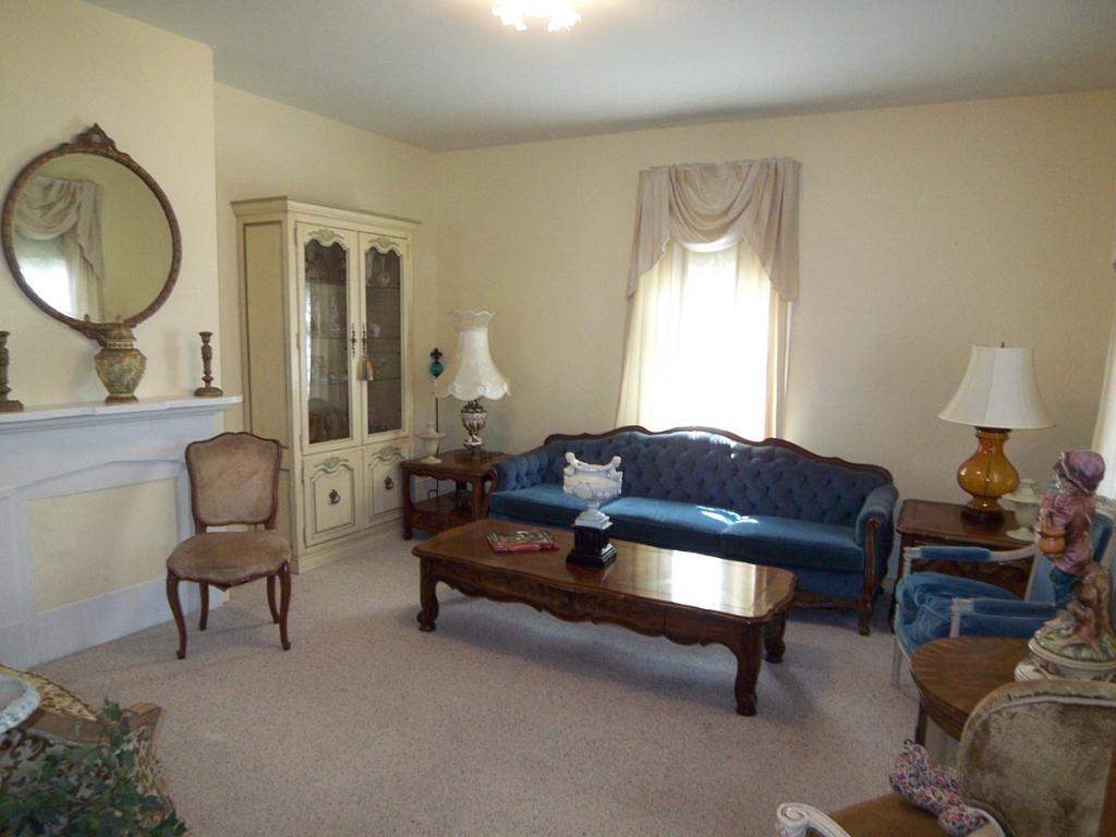 MLS #/Web ID: 2713813