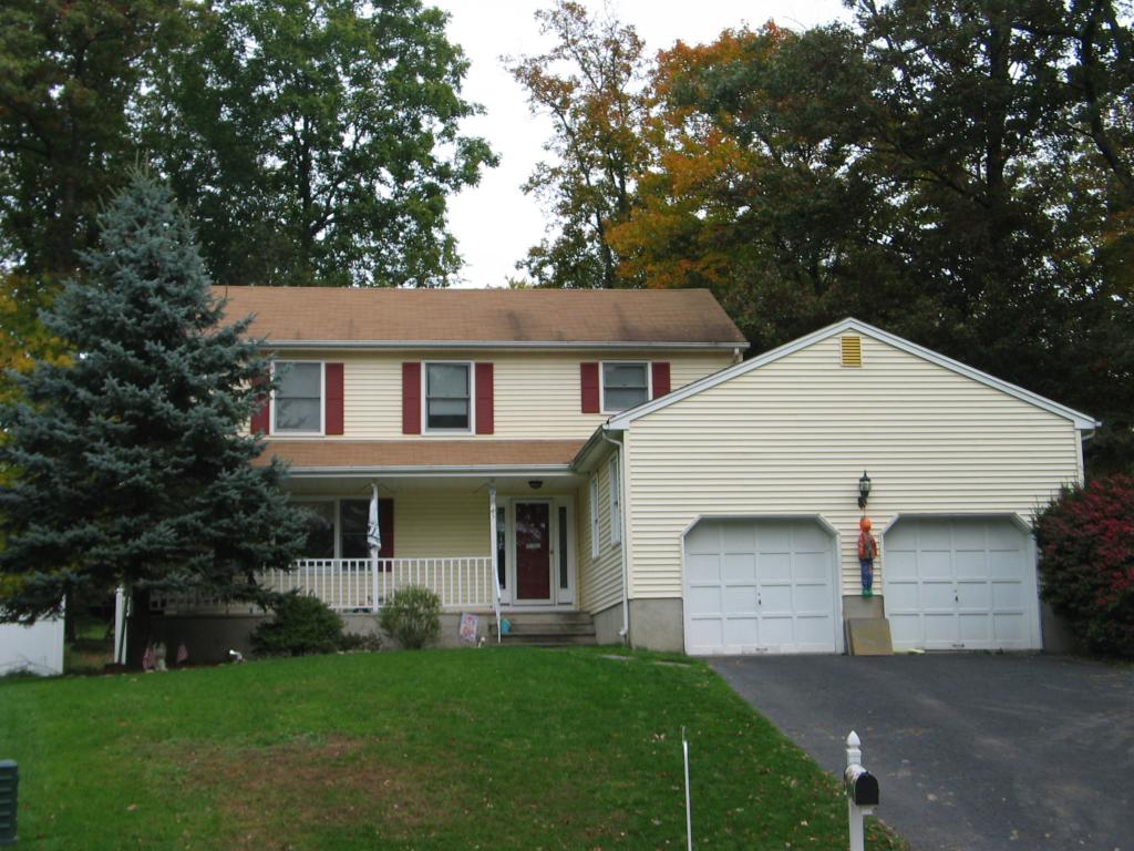 5 EDWARD CT