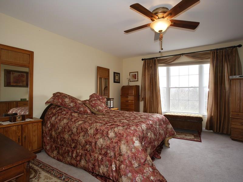 MLS #/Web ID: 2724013